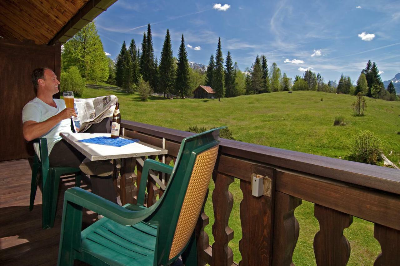 Gästehaus Alpina * Krün