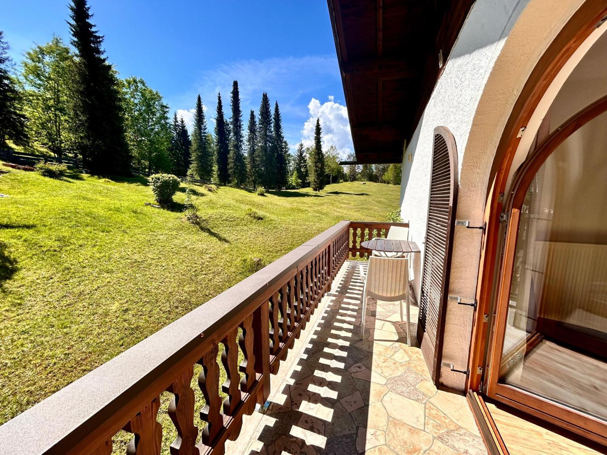 Gaestehaus Alpina * Krün