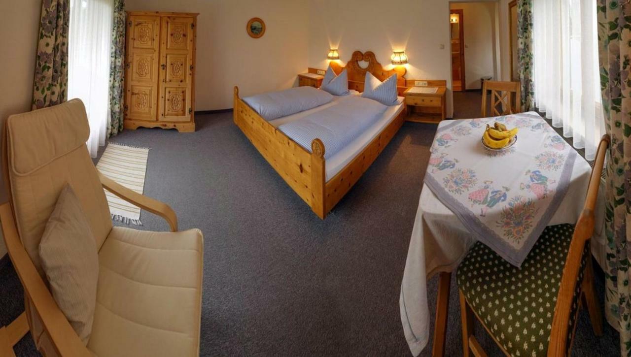 Gaestehaus Alpina Pensjonat